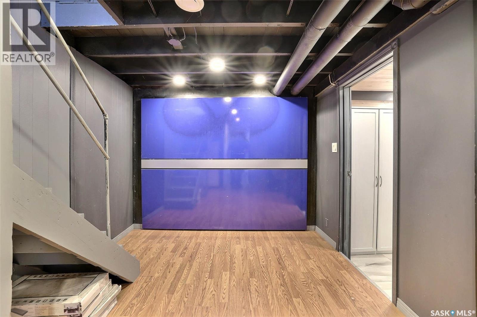 231 Centre STREET - 19