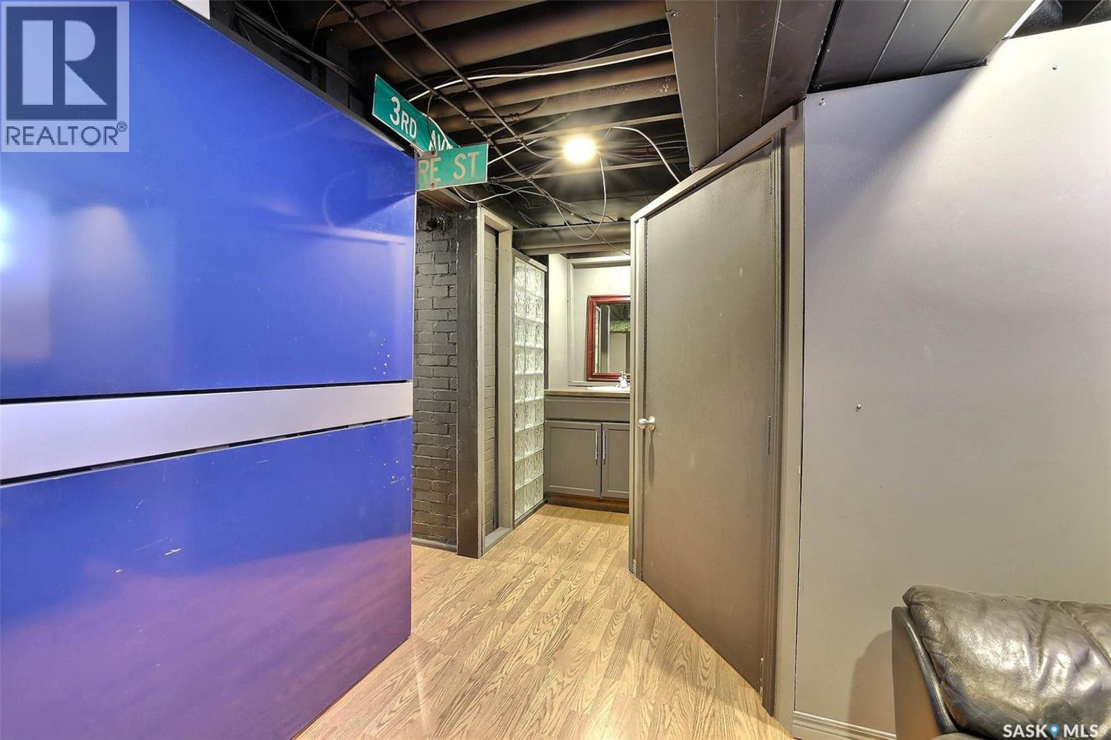 231 Centre STREET - 20