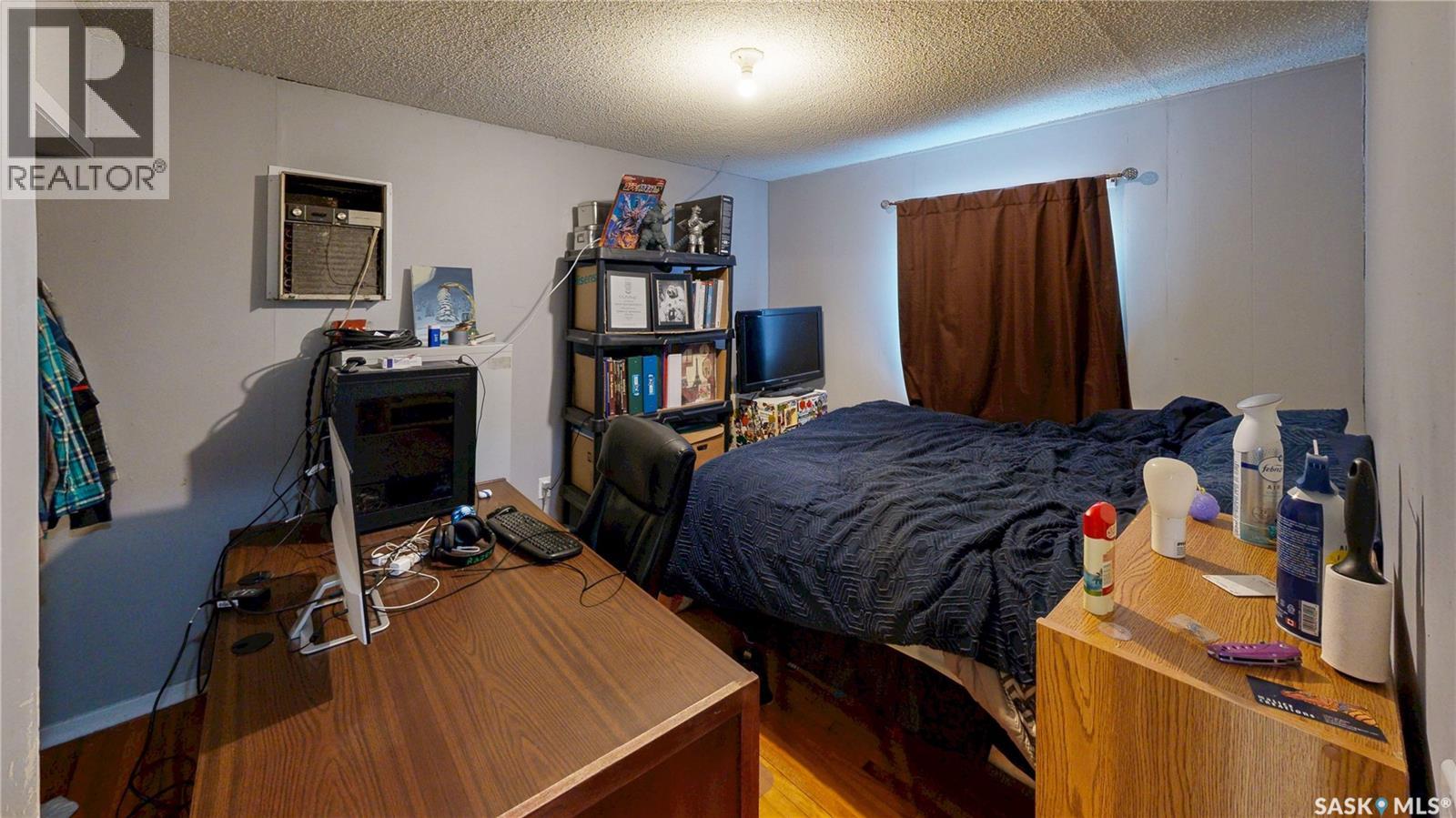 20 CECIL CRESCENT - 9