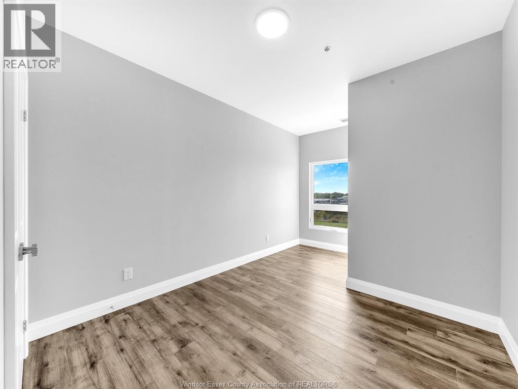 #604 4785 WALKER ROAD - 16
