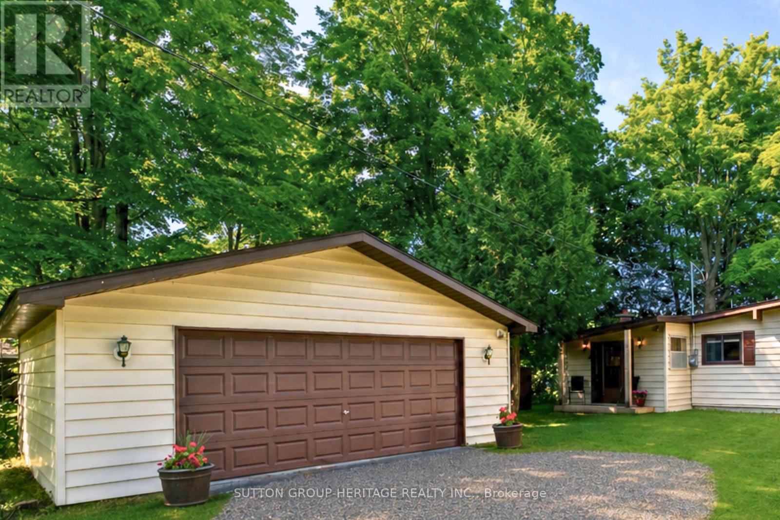 142 CEDAR SHORES DRIVE - 9