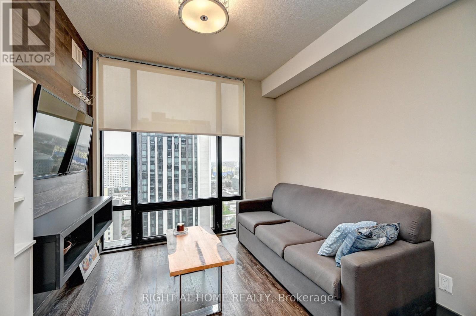 #N2207 330 PHILLIP STREET - 11