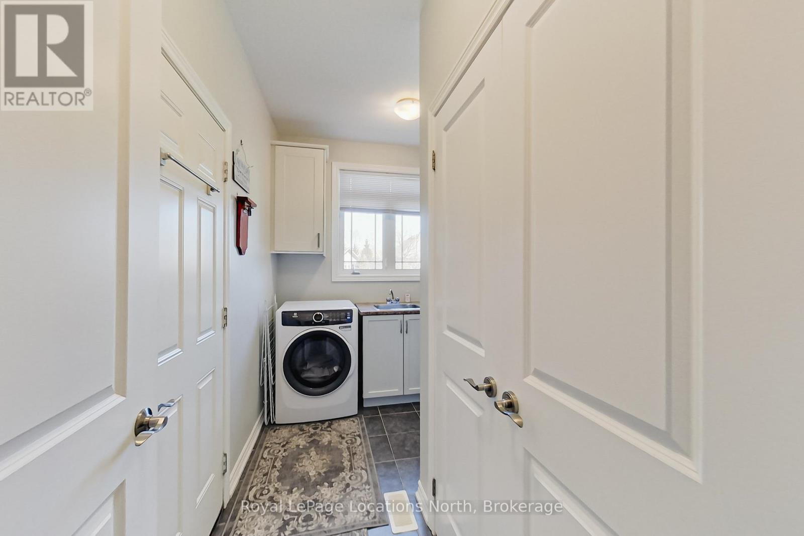 18 FRANCES DRIVE - 20