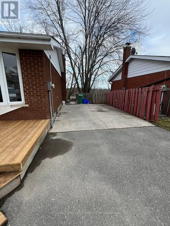 163 HERBERT STREET - Image 2