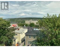35 Campbell Avenue thumbnail 8