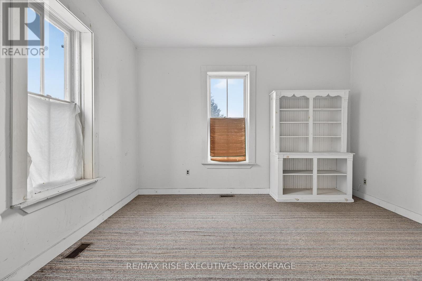 147 ST GEORGE STREET - 37