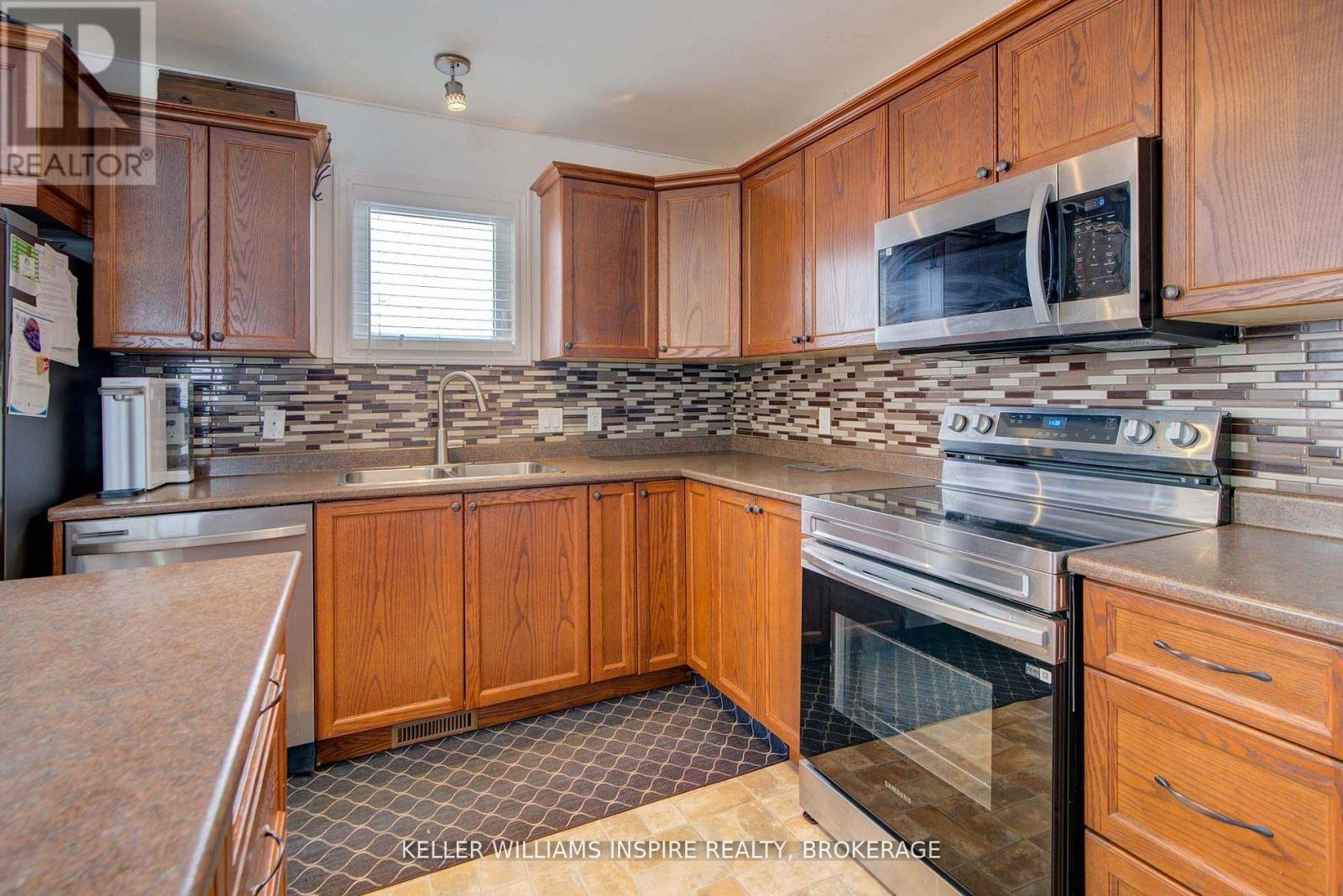 120 BLAKELY STREET - 7