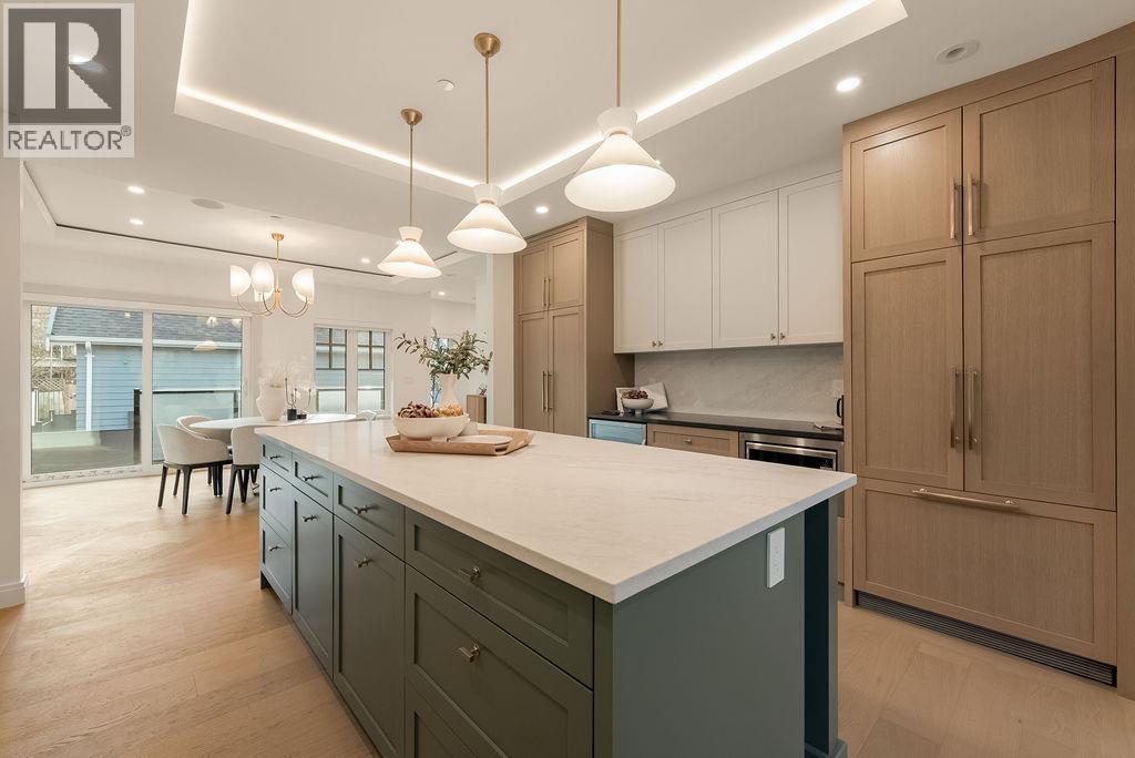 2542 GRANT STREET, Vancouver