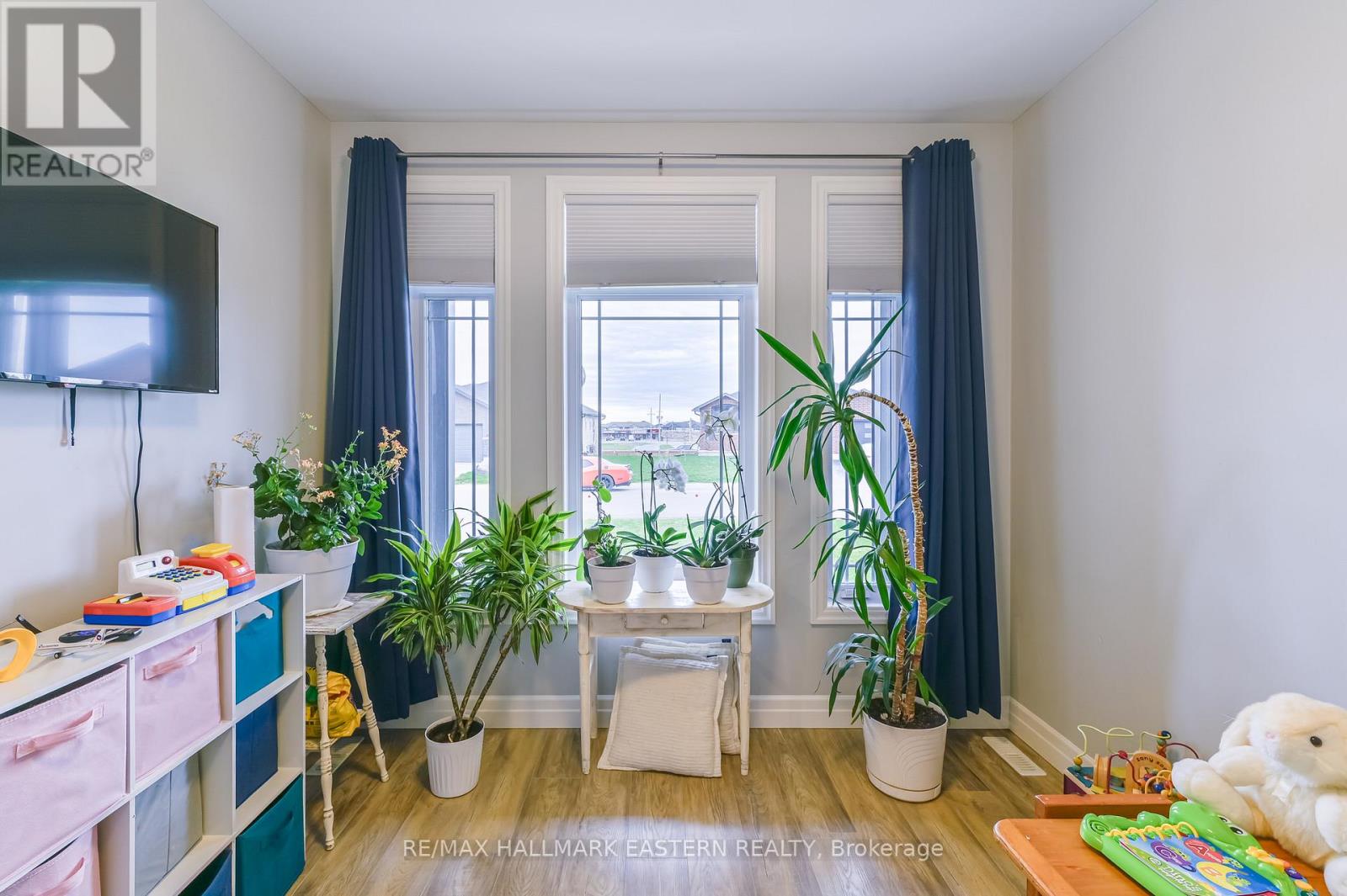 97 NORTHUMBERLAND BOULEVARD - 11
