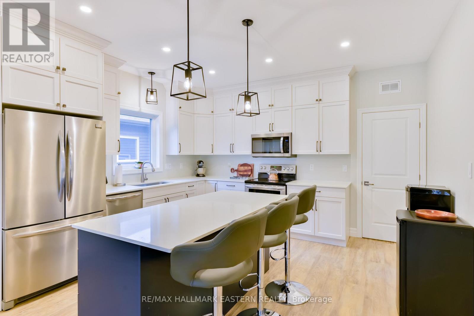 97 NORTHUMBERLAND BOULEVARD - 35