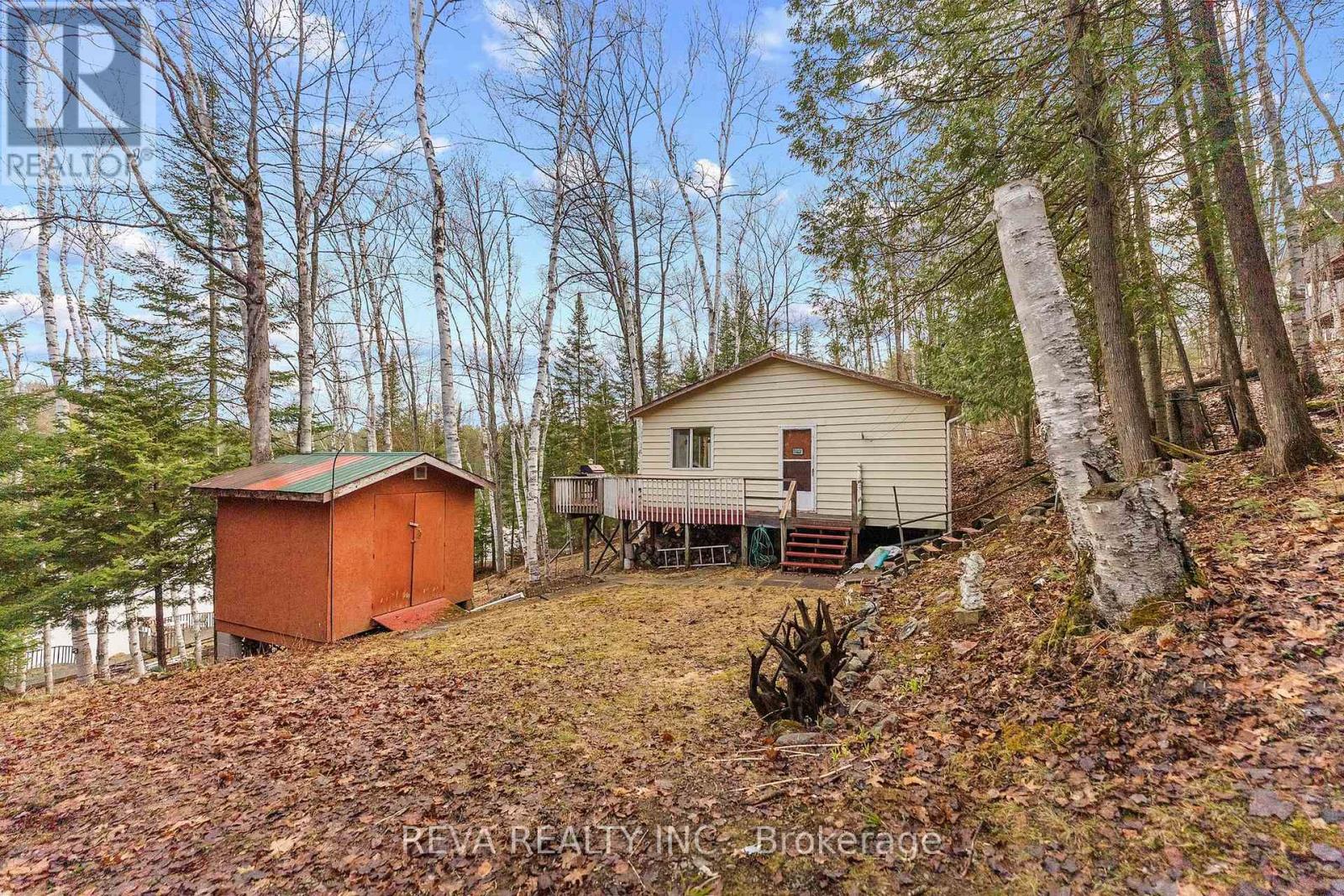 115 WEST MULLET LAKE DRIVE - Image 2