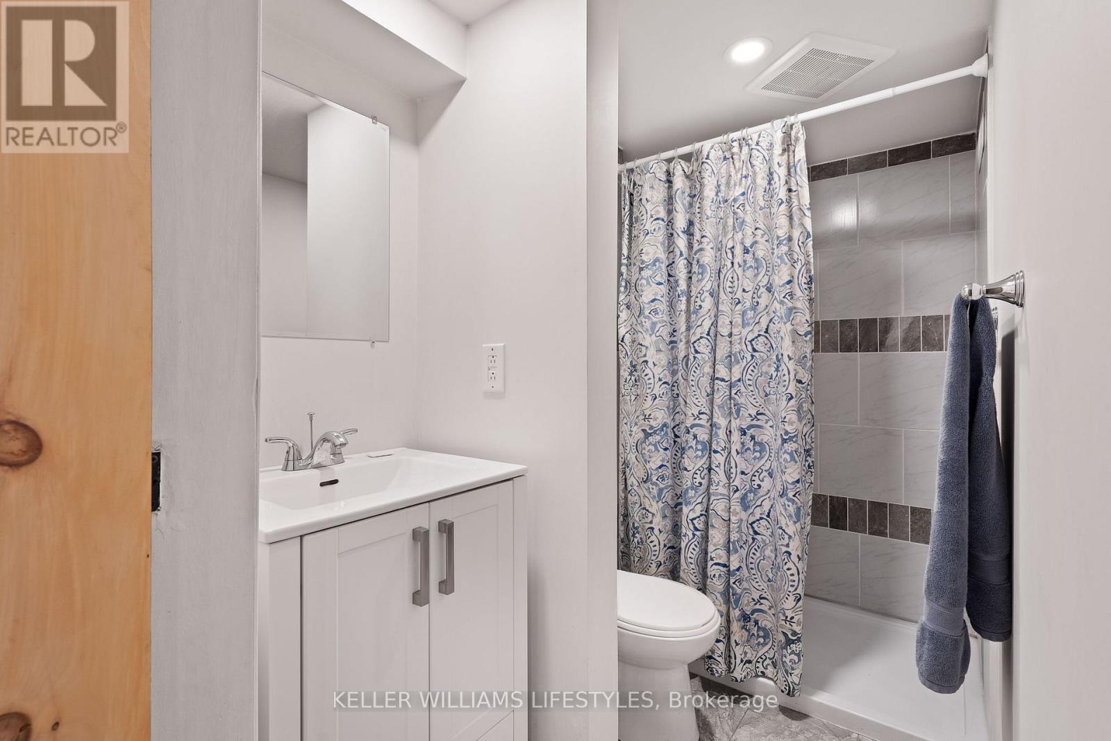 15083 MEDWAY ROAD - 38