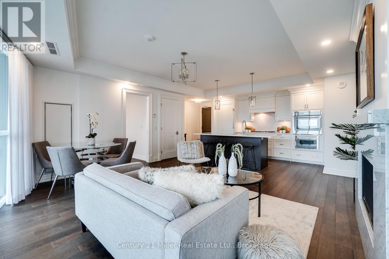 #802 2060 LAKESHORE ROAD - 11
