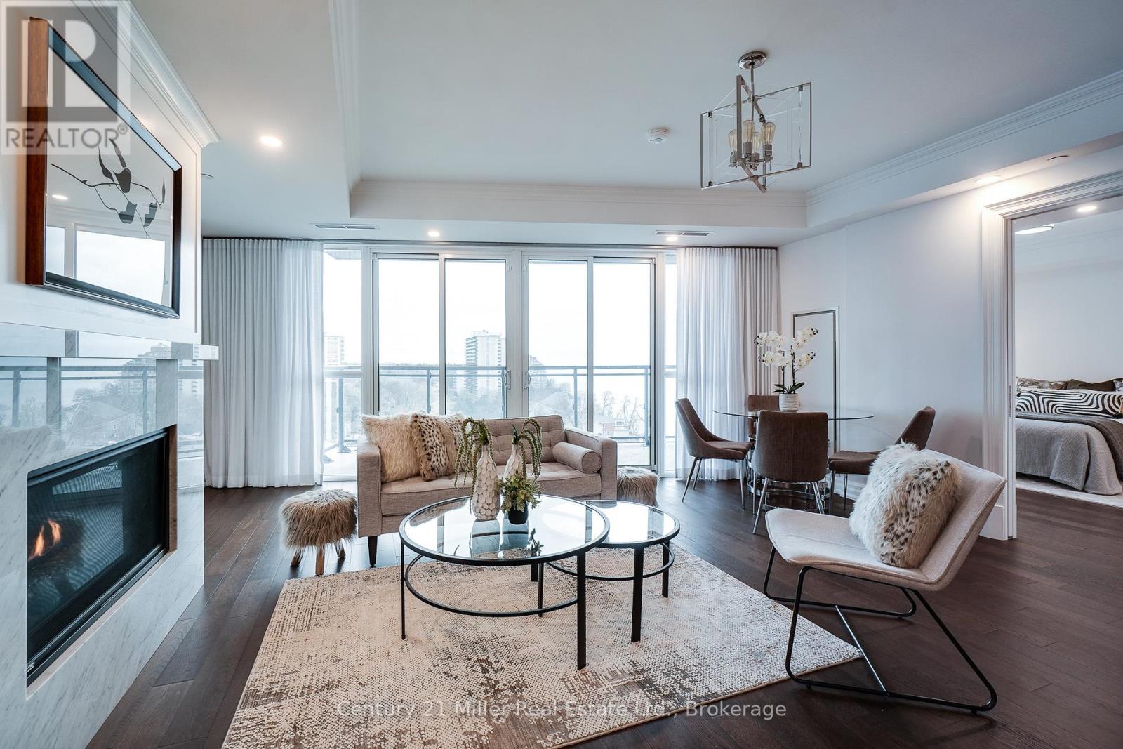 #802 2060 LAKESHORE ROAD - 14