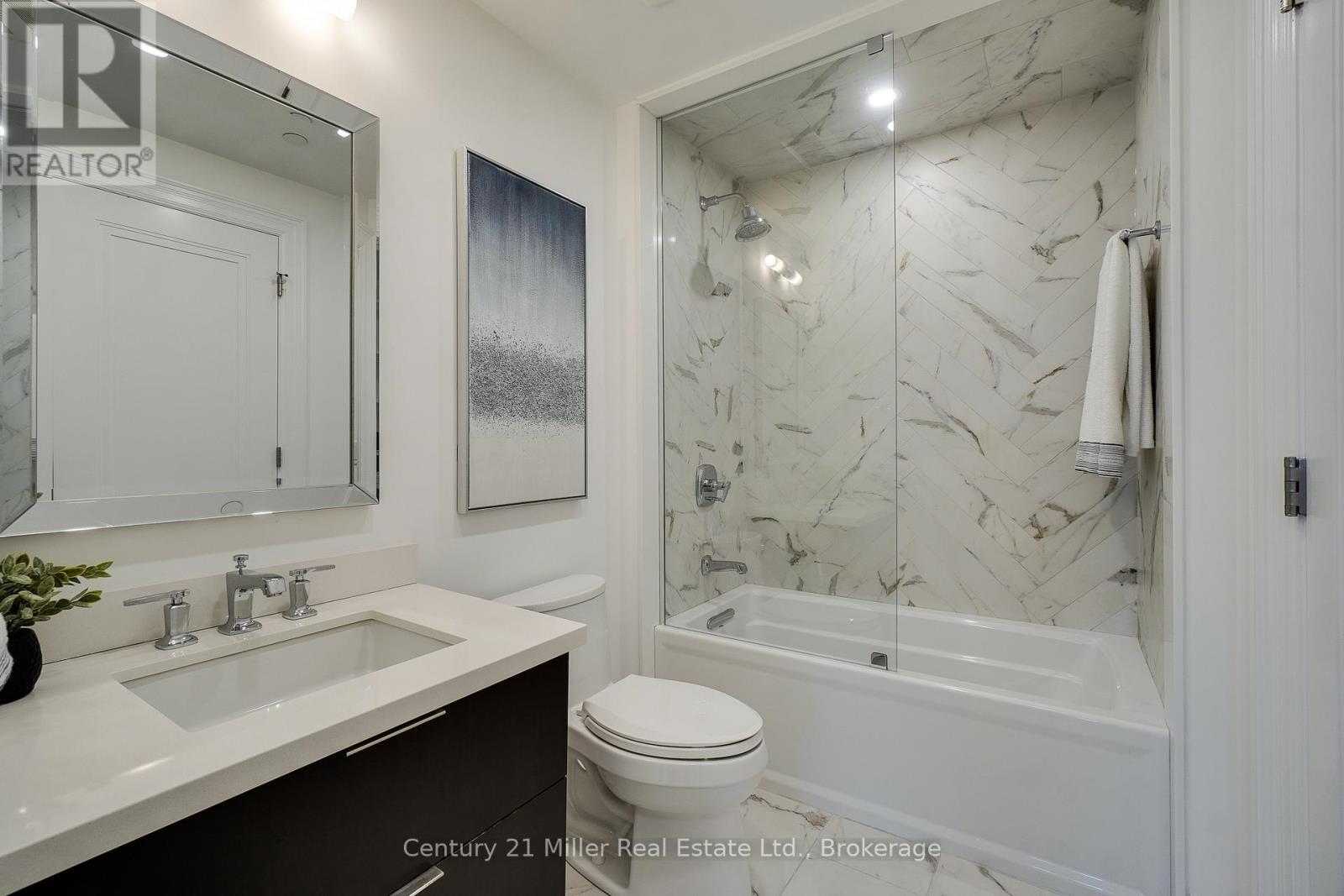 #802 2060 LAKESHORE ROAD - 19