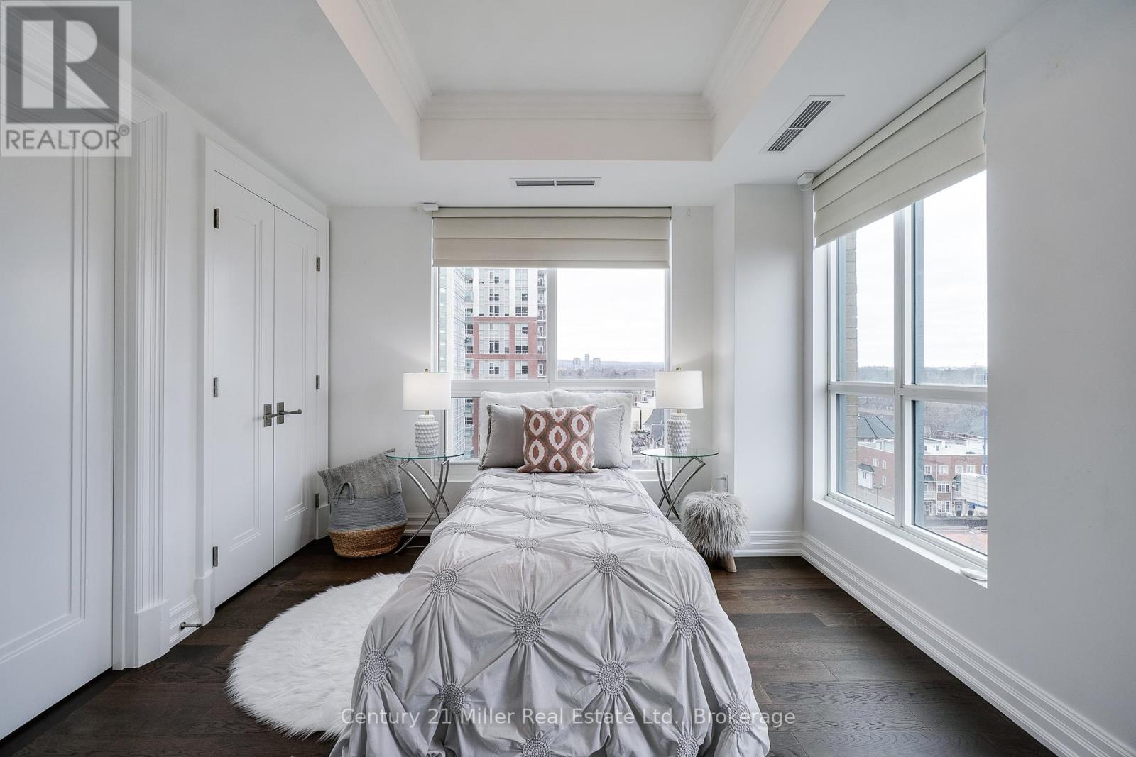 #802 2060 LAKESHORE ROAD - 25