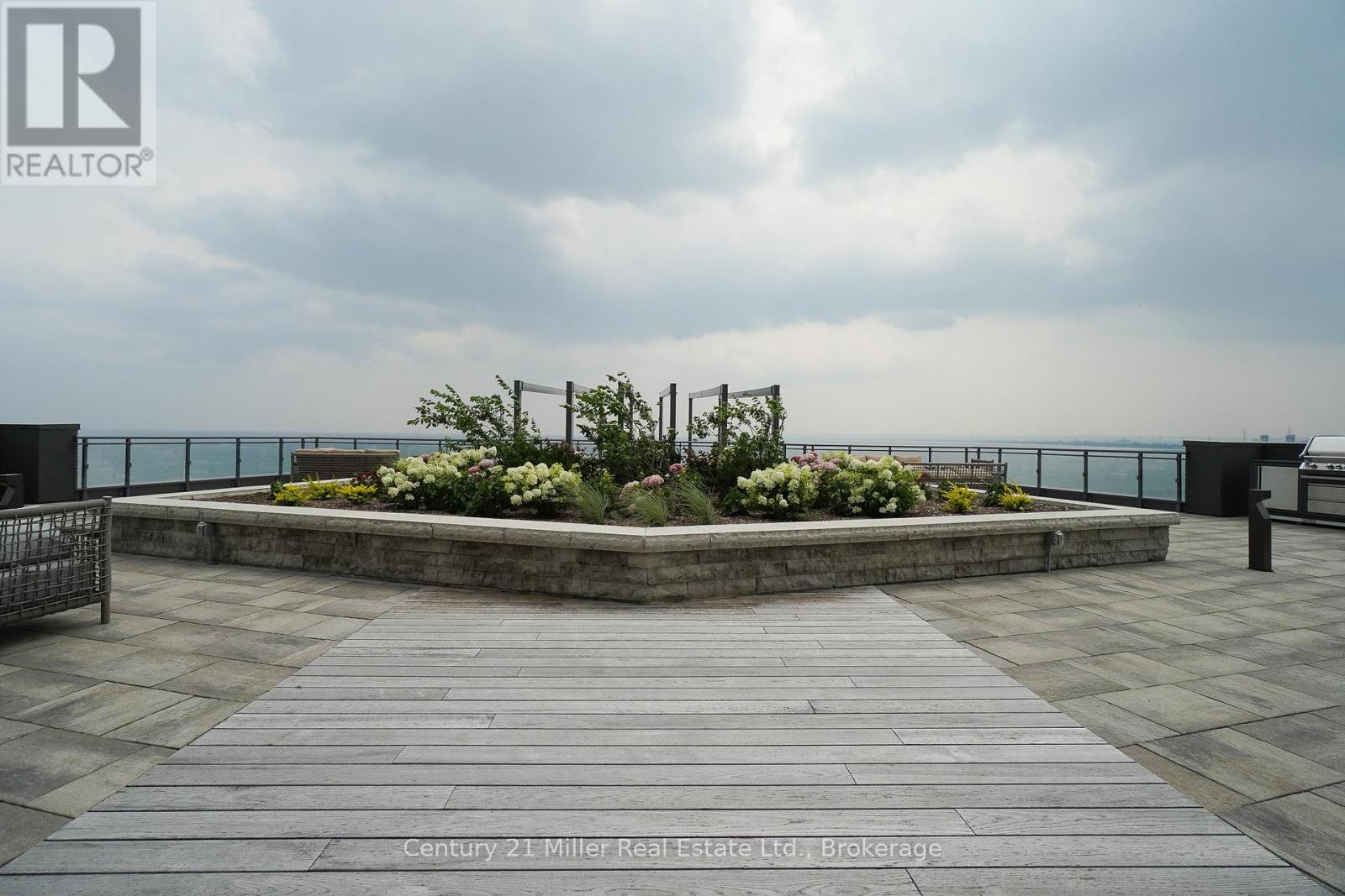#802 2060 LAKESHORE ROAD - 28