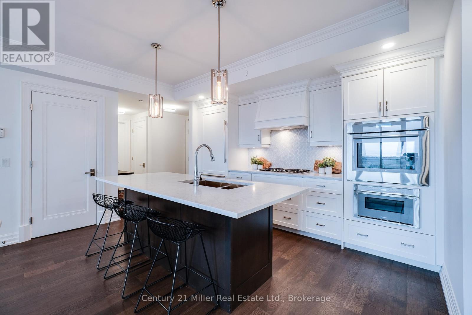 #802 2060 LAKESHORE ROAD - 6