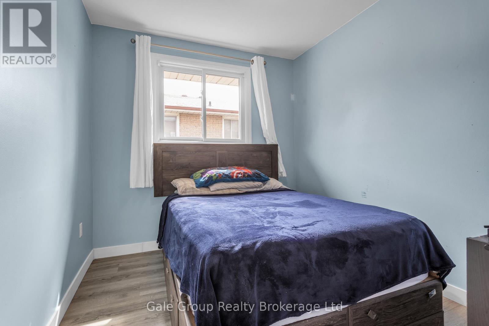 1137 PEARSON DRIVE - 11
