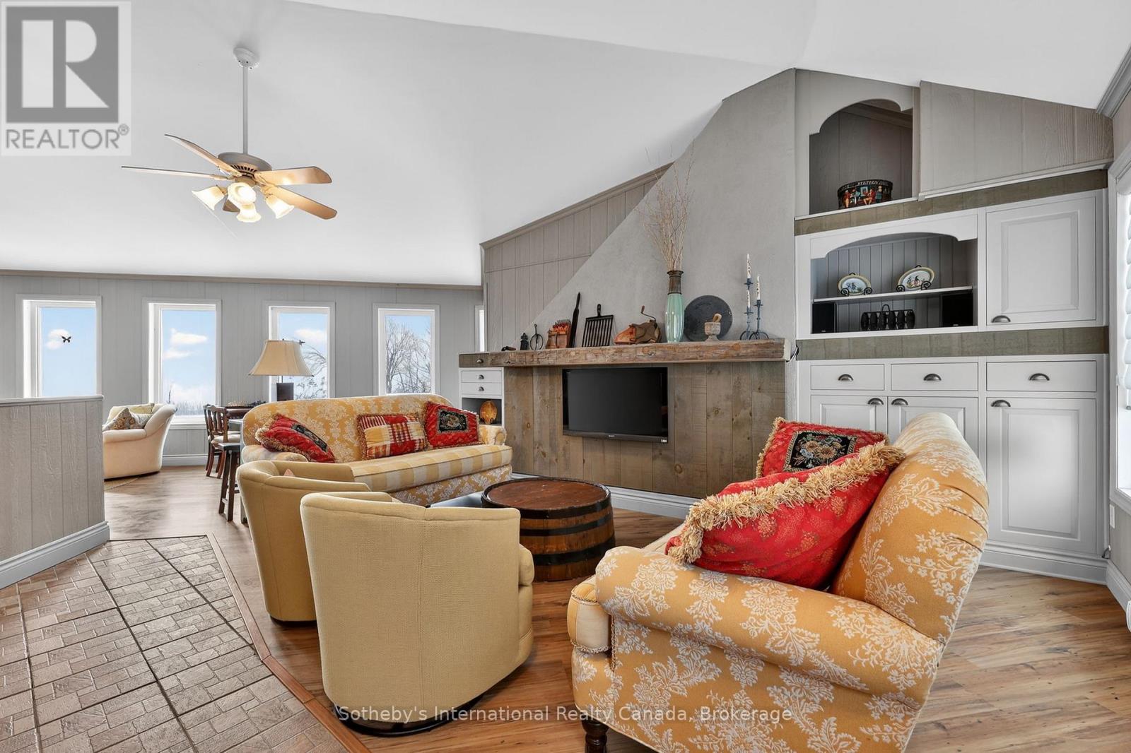 47118 OLD MAIL ROAD - 27