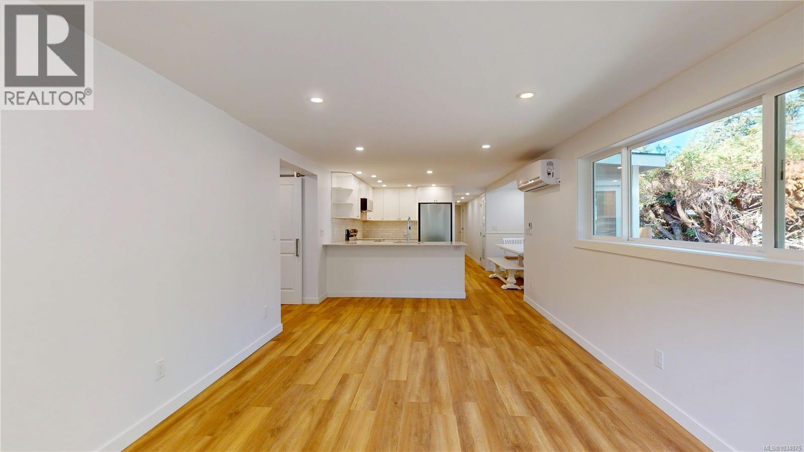 #48 2785 Wallbank Rd - 15