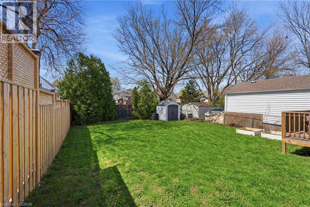226 EAST 27TH Street, Hamilton, Ontario, L8V3G4 — Photo 37
