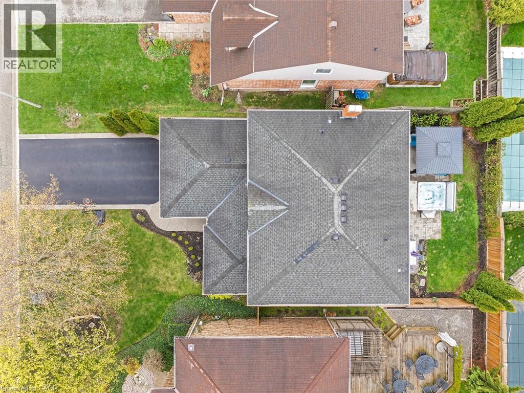 19 GALLEY Road - 33