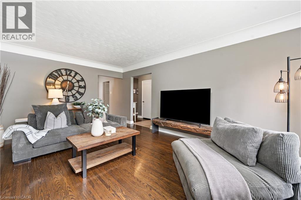 1063 MAPLEHURST Avenue - 4