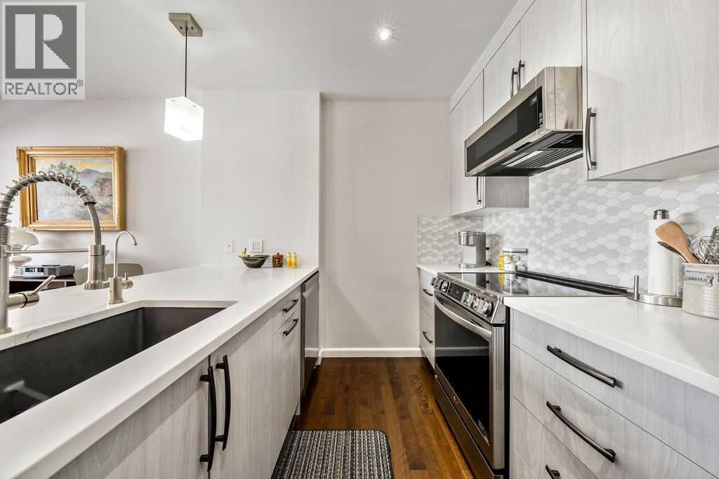 #207 414 Meredith Road NE - 7