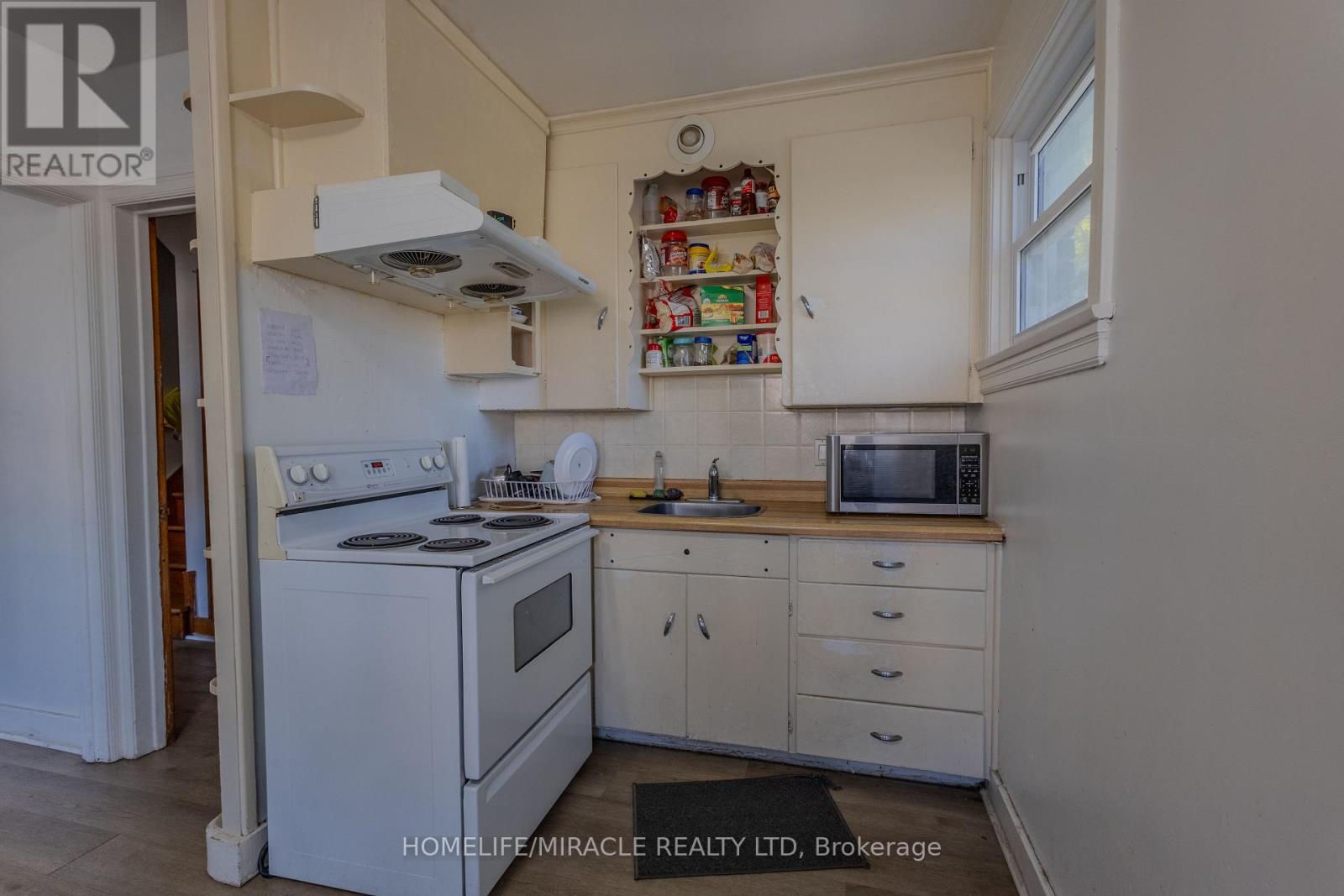 437 CLARKE ROAD - 4