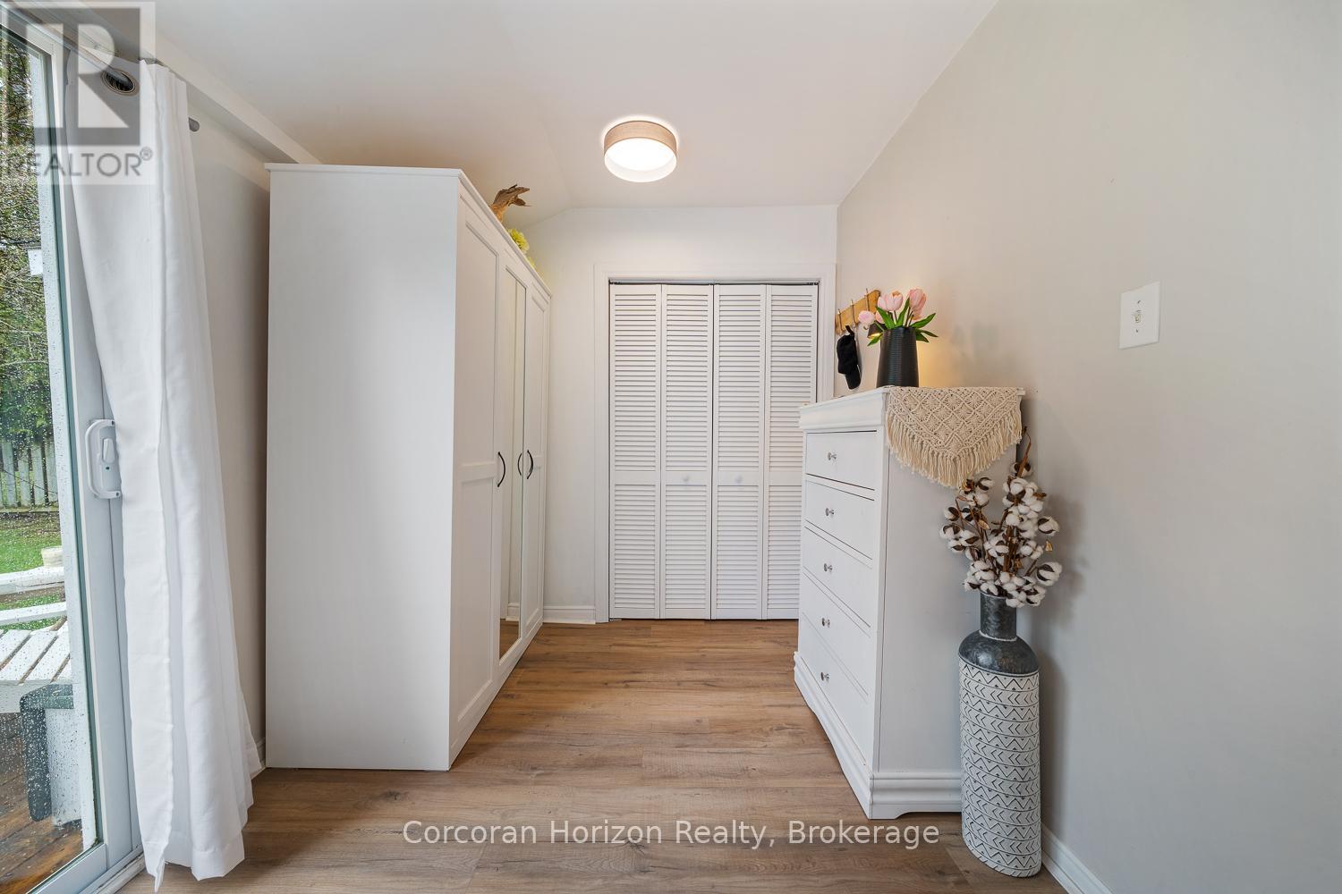 555 O'LEARY LANE - 32