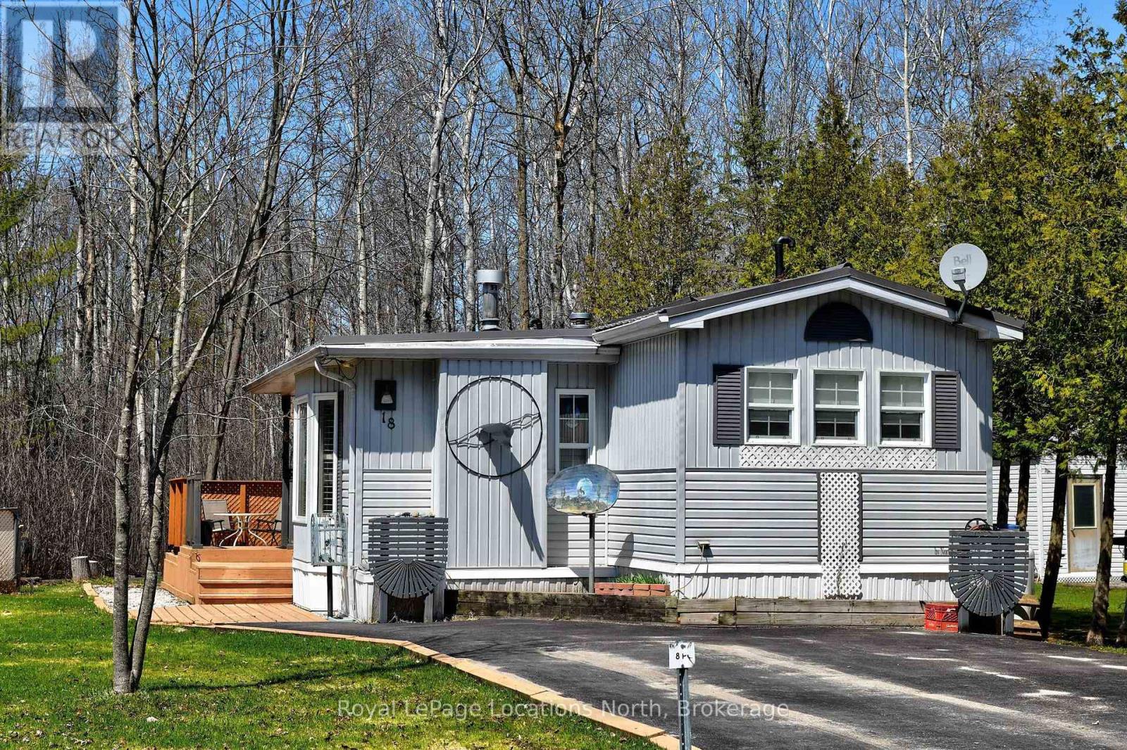 18 PRINCE CHARLES AVENUE - 1