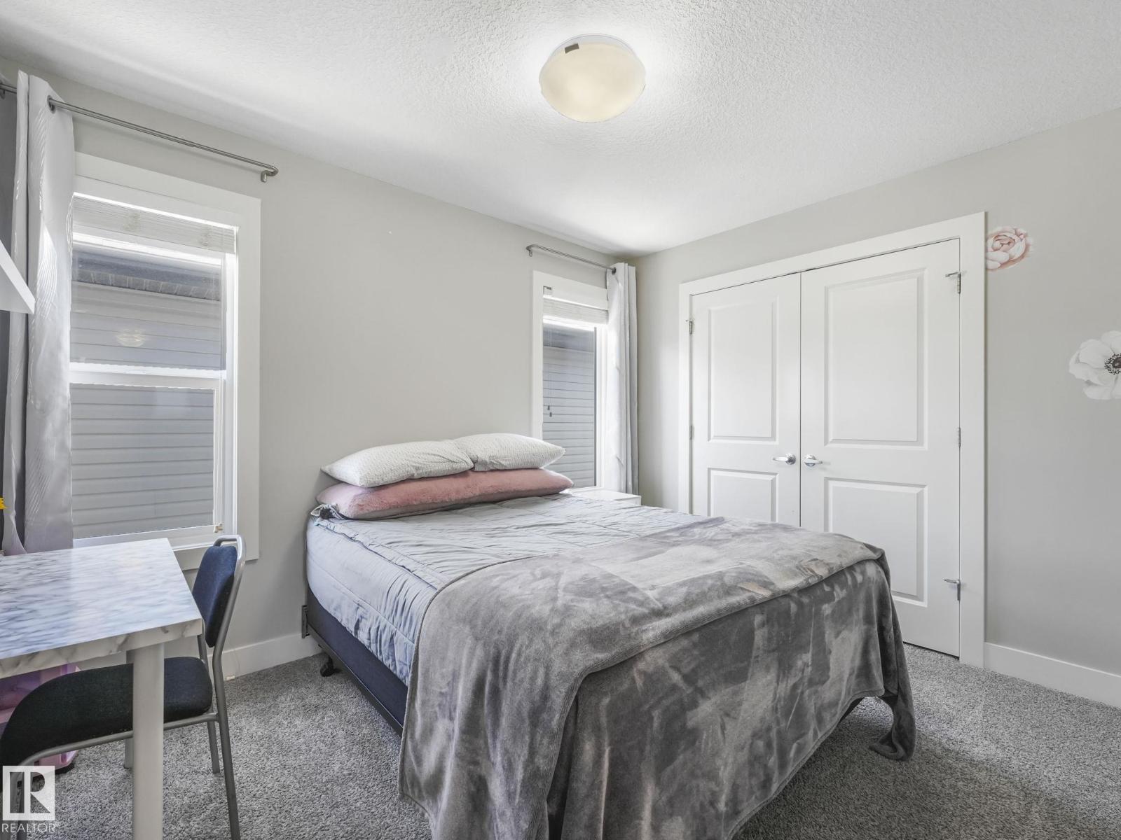 4260 CHARLES CL SW, Edmonton