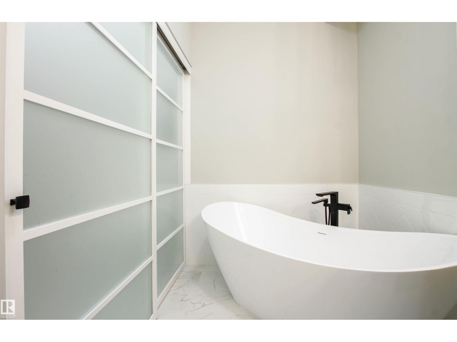 #61 700 Regency DR, Sherwood Park