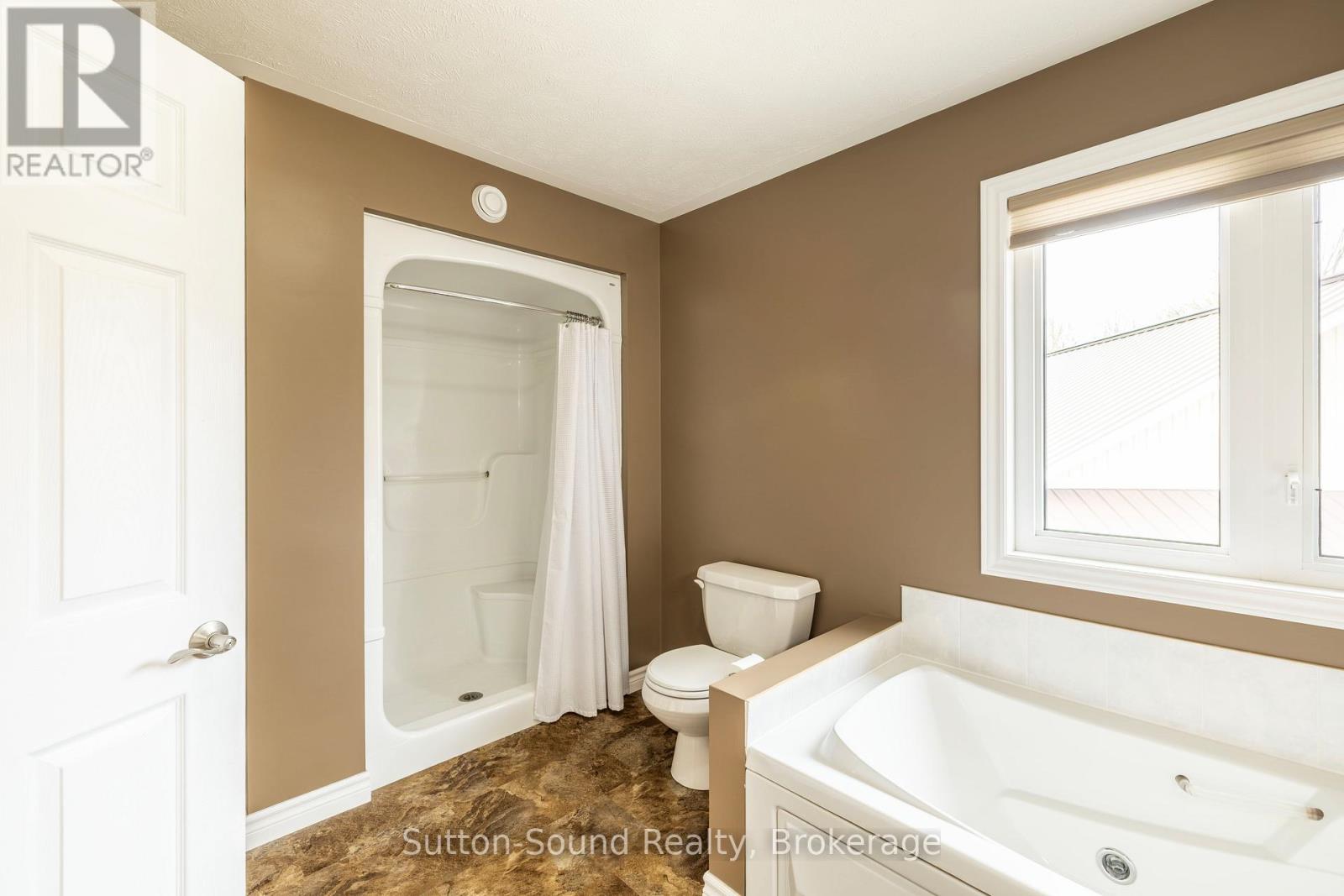 98 BIRCH STREET - 28