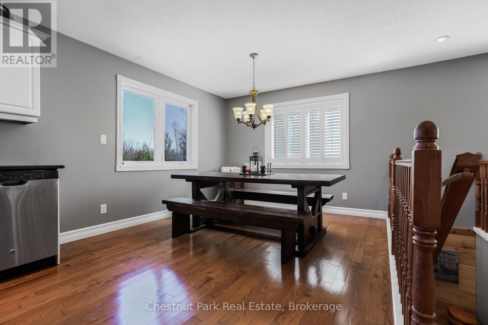 4576 HIGHWAY 6 - 25