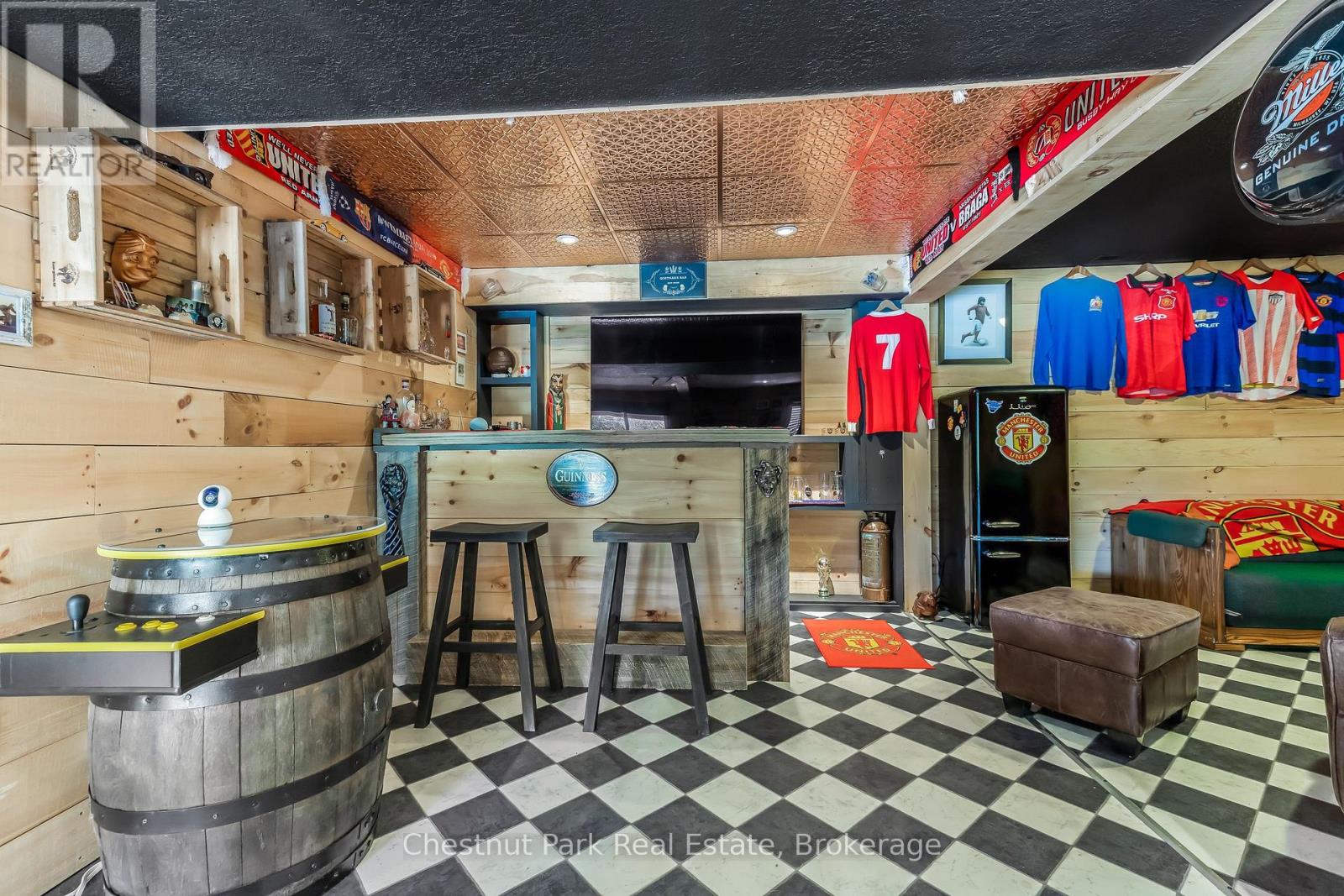 4576 HIGHWAY 6 - 43