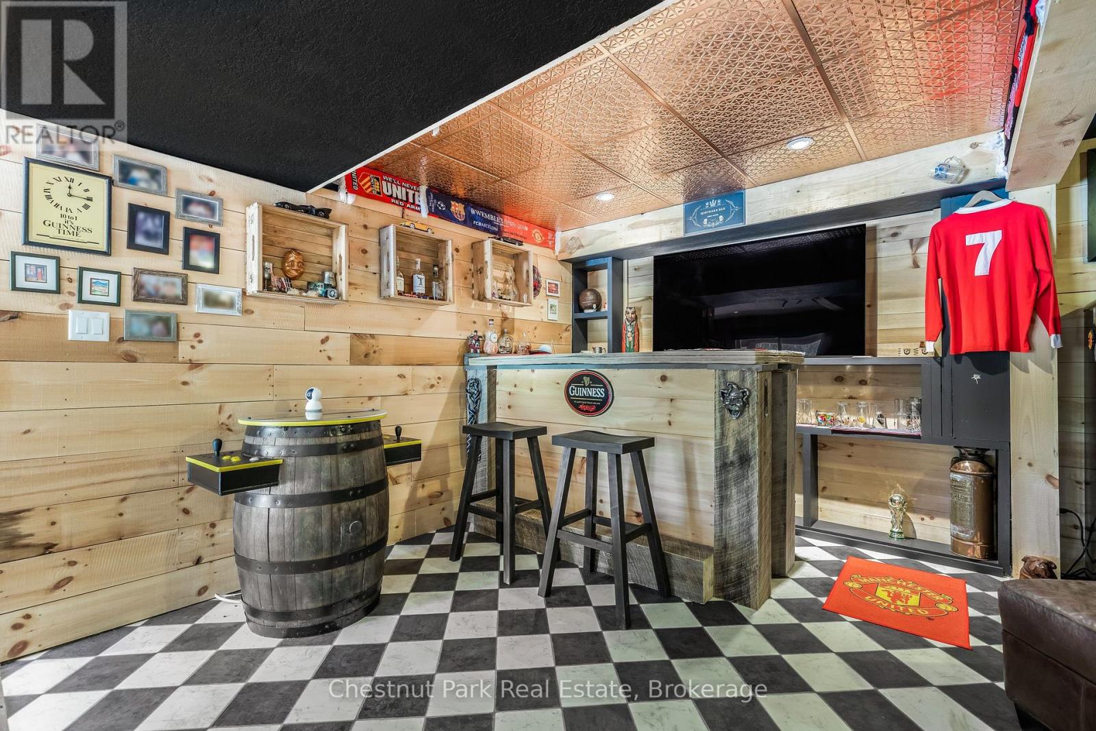 4576 HIGHWAY 6 - 44