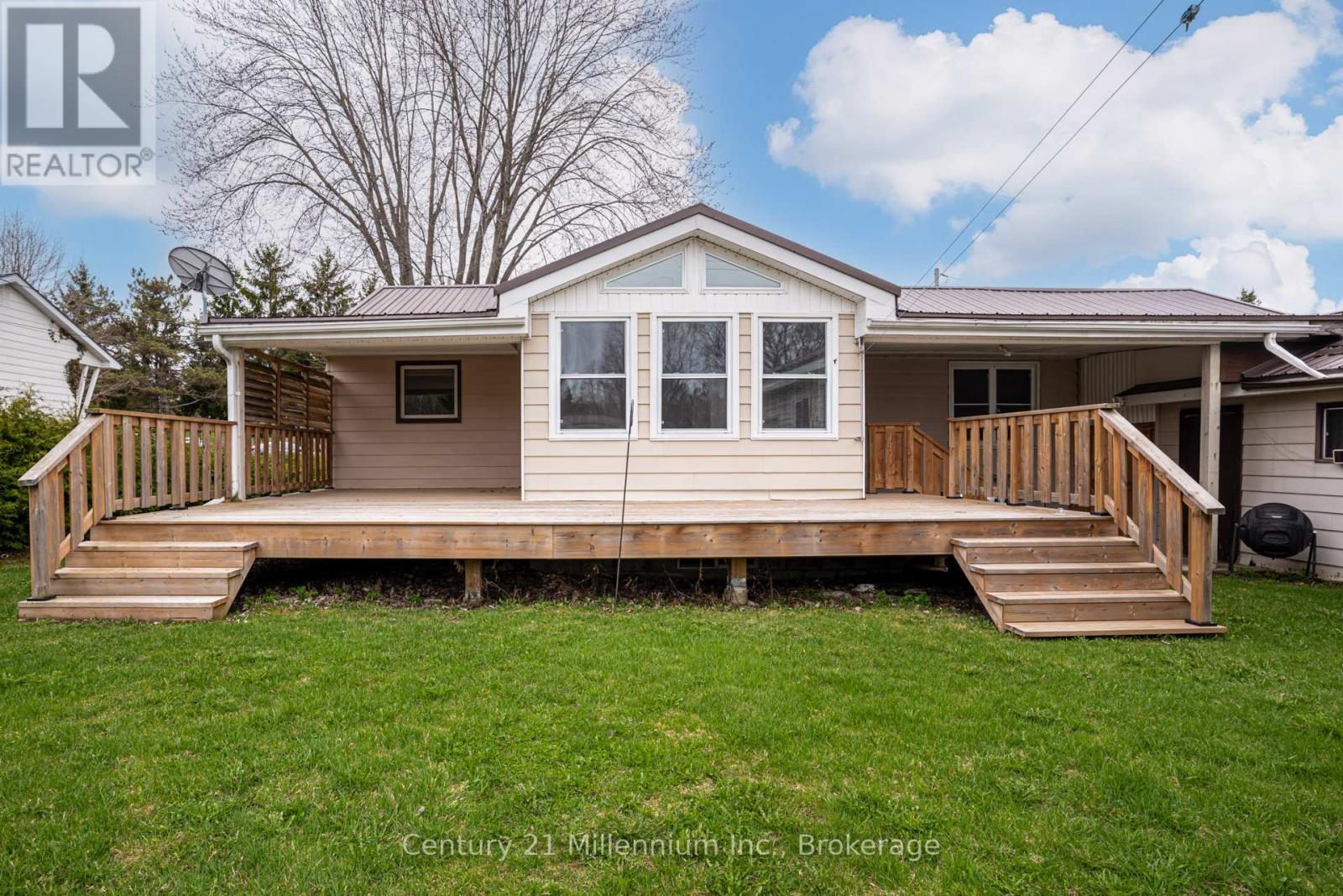 371 HUNTER STREET - 5