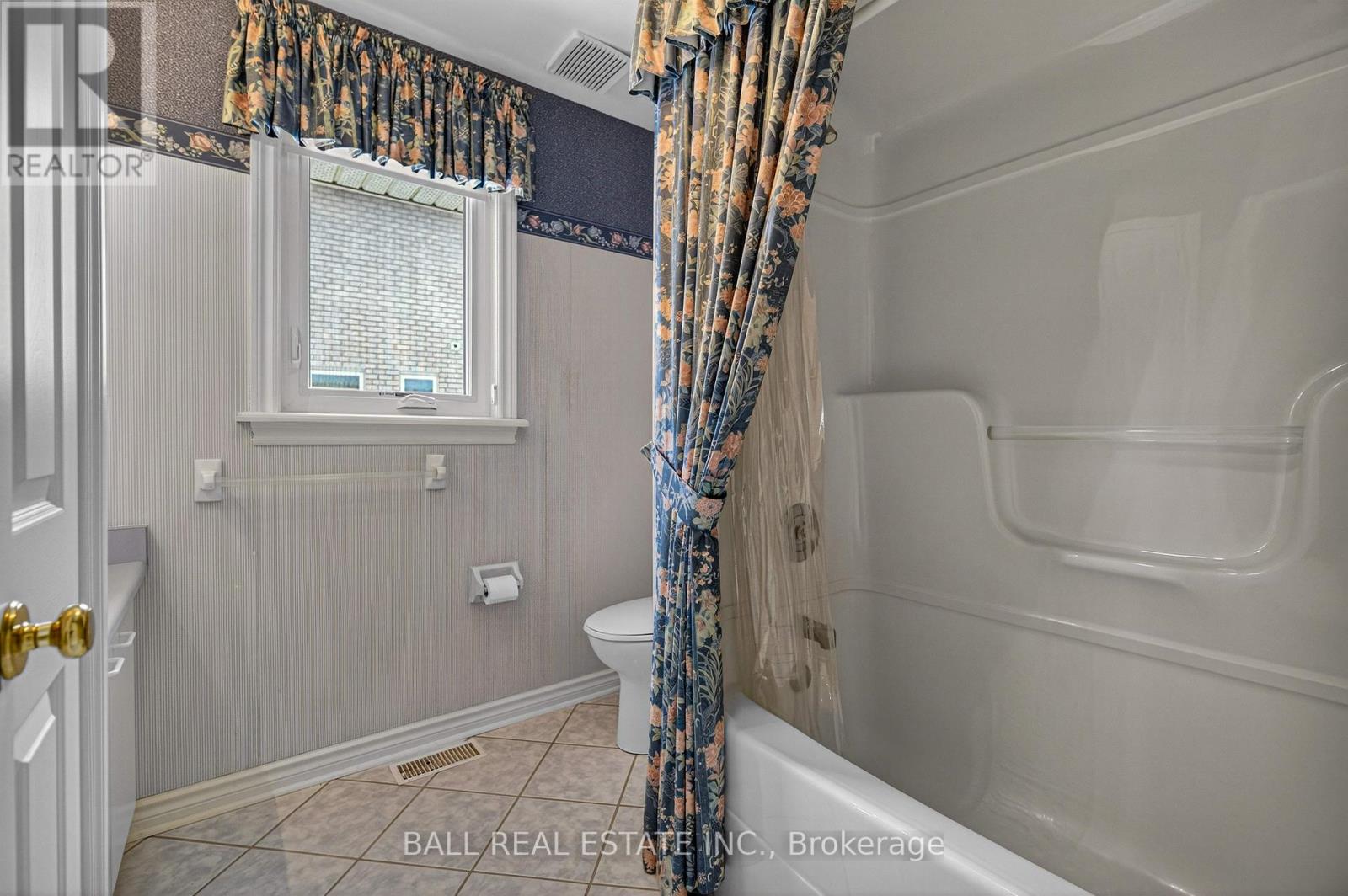 26 ISLAND BAY DRIVE - 20