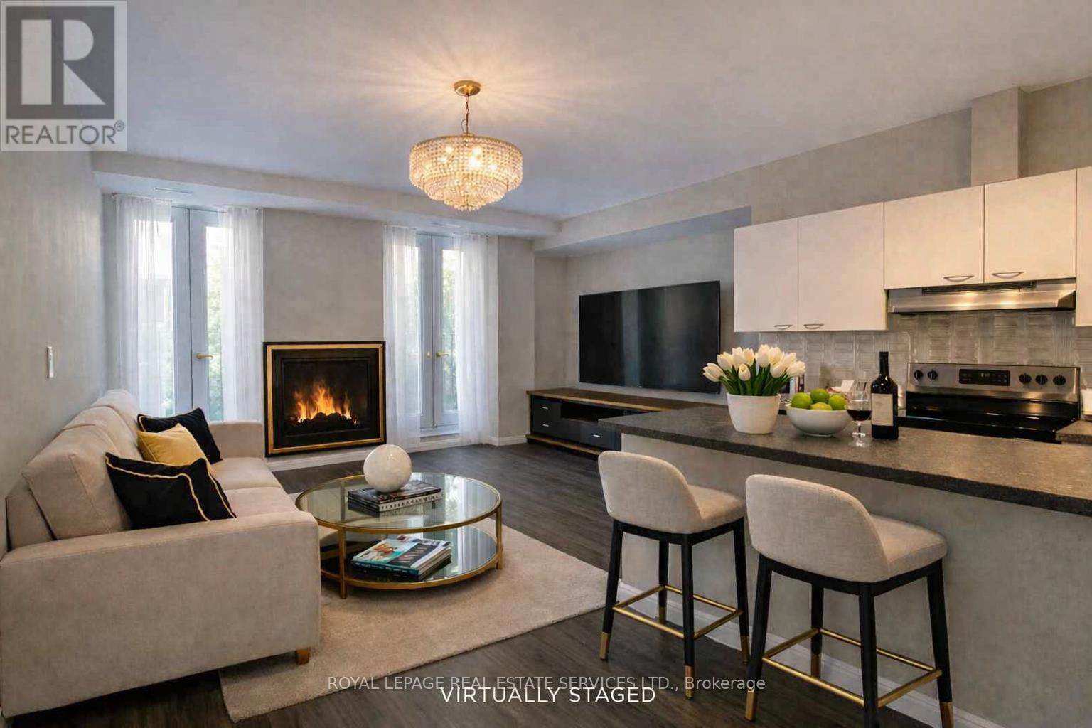 Listing photo of 302 - 135 MAITLAND STREET