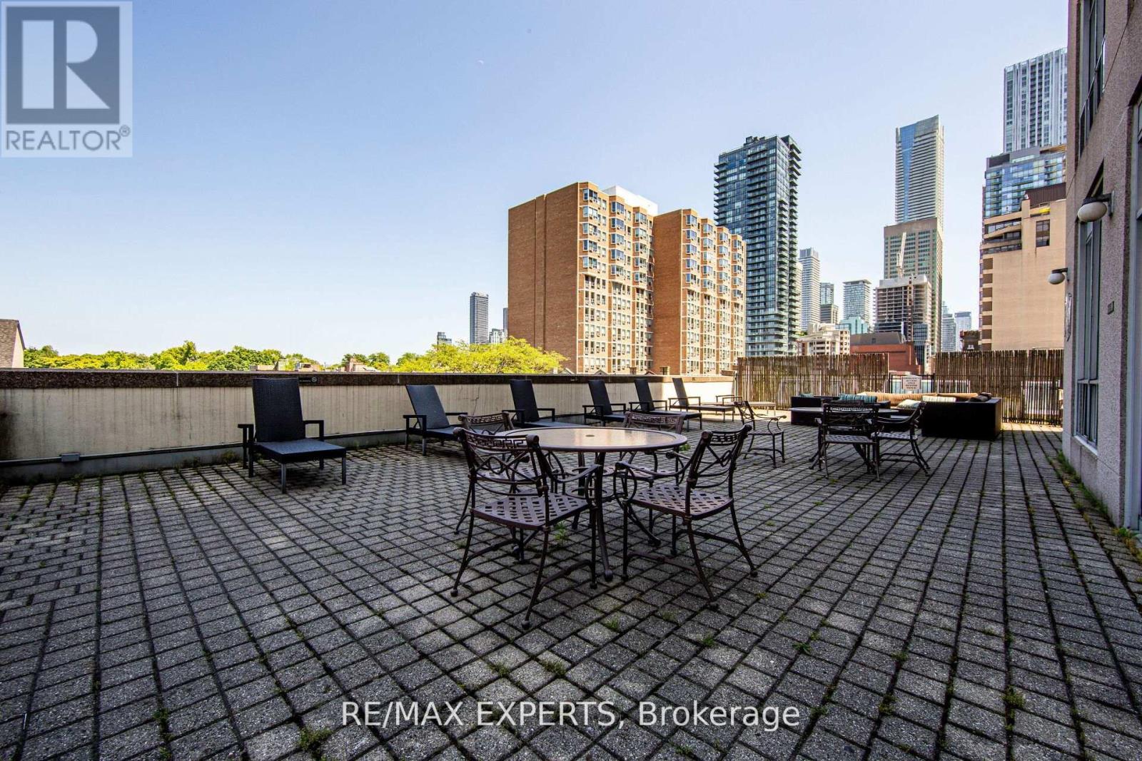#1006 942 YONGE STREET - 42