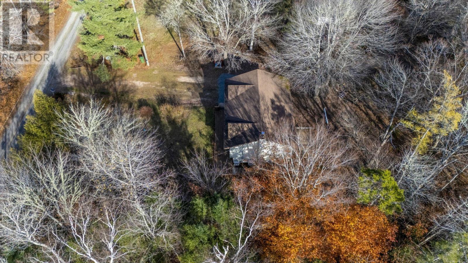 83 Samuel Oickle Road - 48