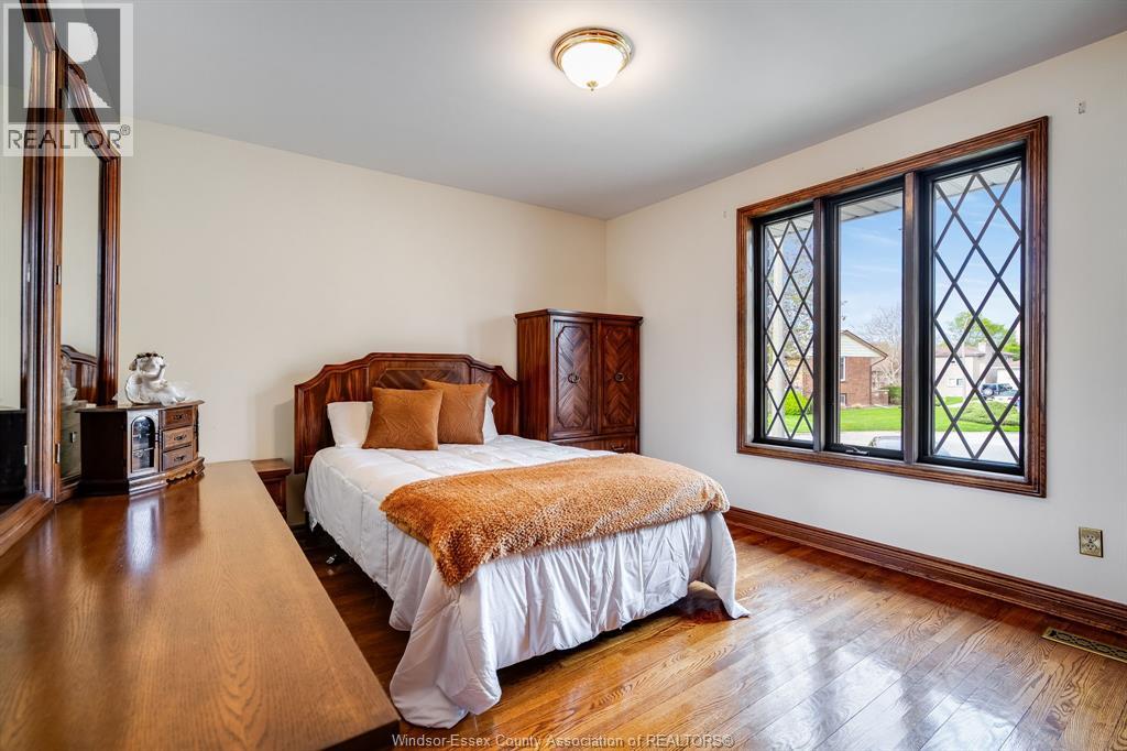 5 Lucy CRESCENT - 15