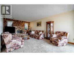 Living room - 5 Lucy Crescent, Leamington, ON N8H4S4 Photo 12