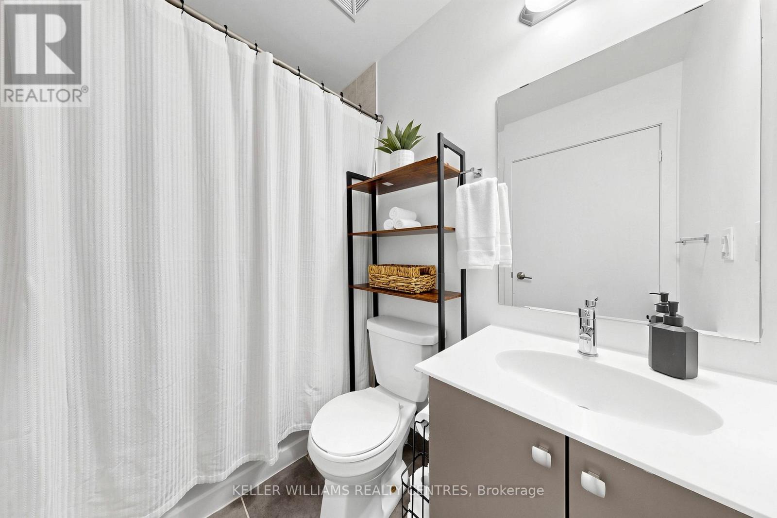#101 555 WILLIAM GRAHAM DRIVE - 17