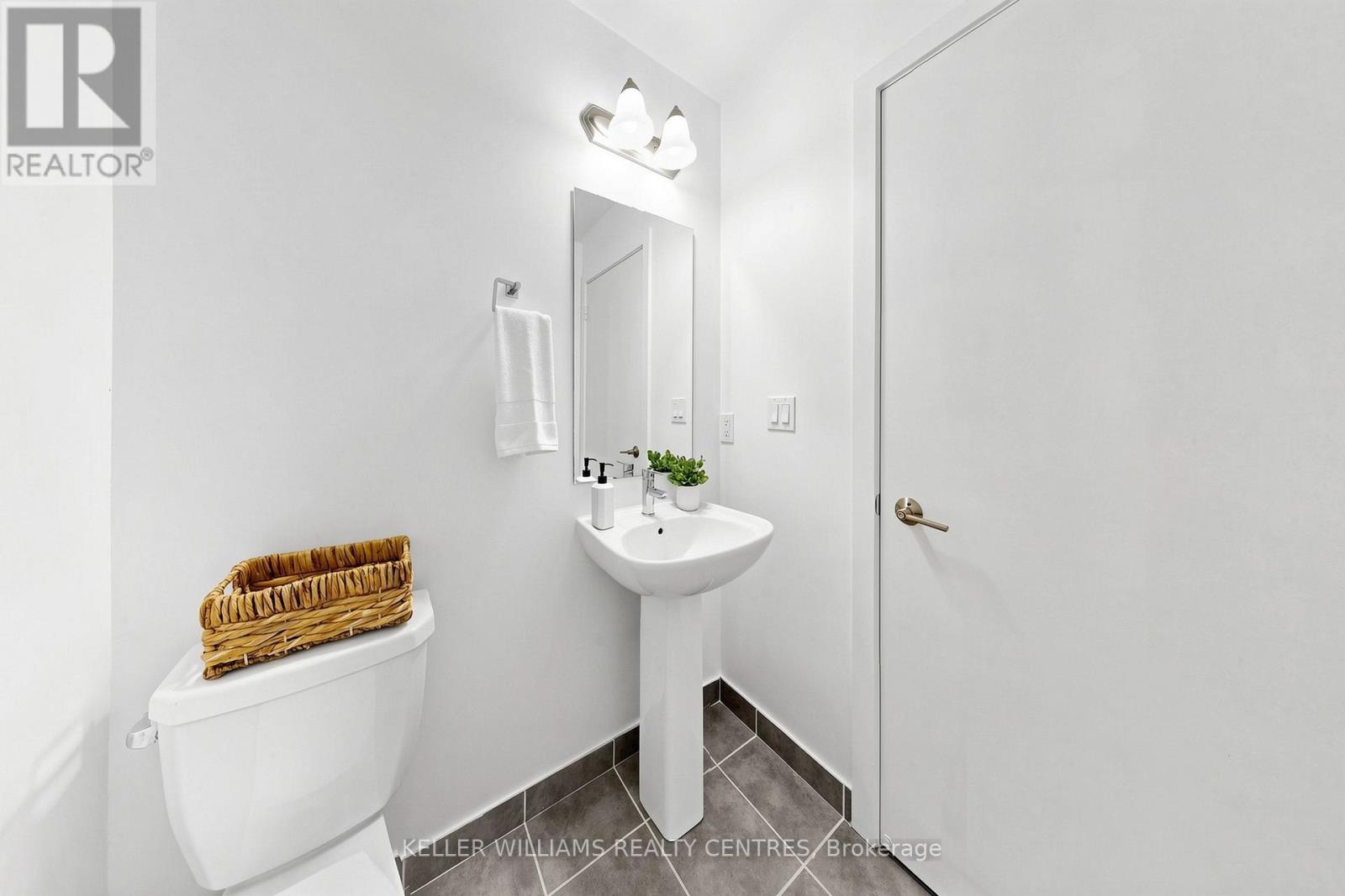#101 555 WILLIAM GRAHAM DRIVE - 21