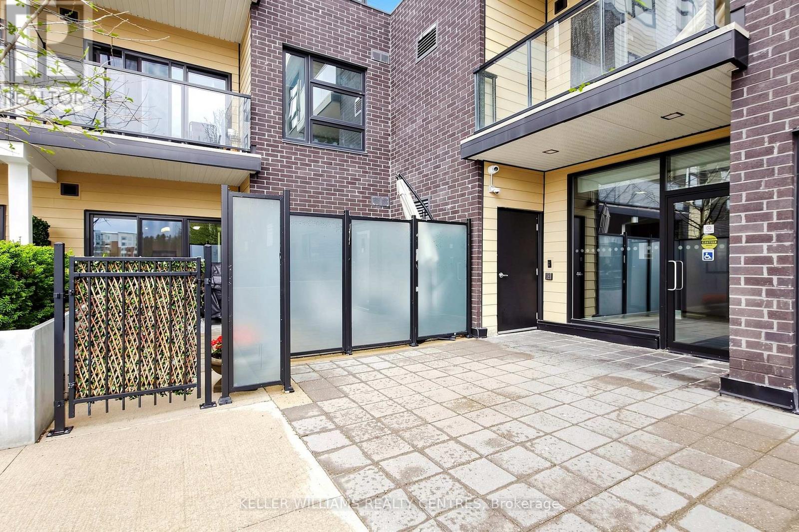 #101 555 WILLIAM GRAHAM DRIVE - 32