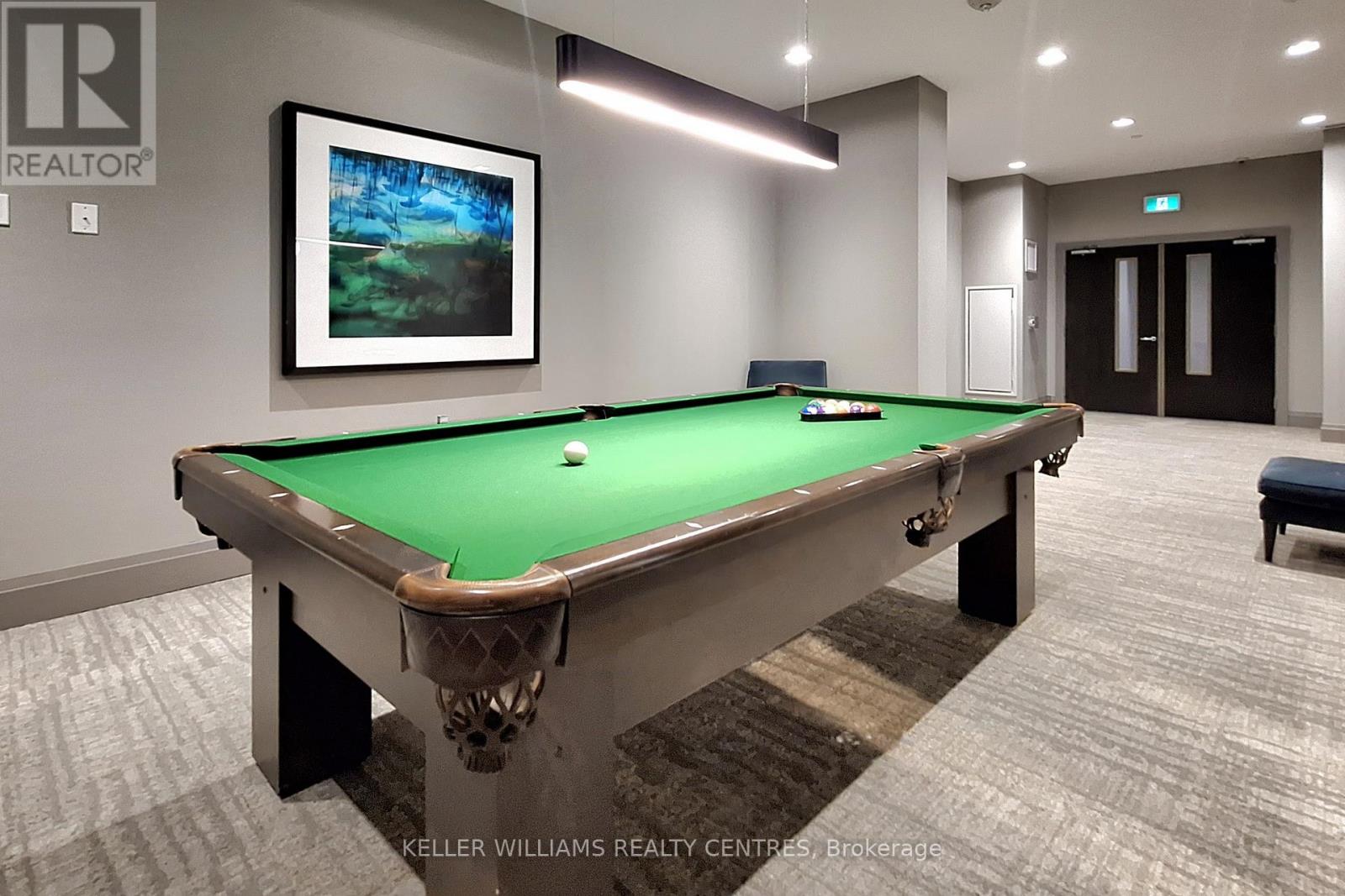 #101 555 WILLIAM GRAHAM DRIVE - 44