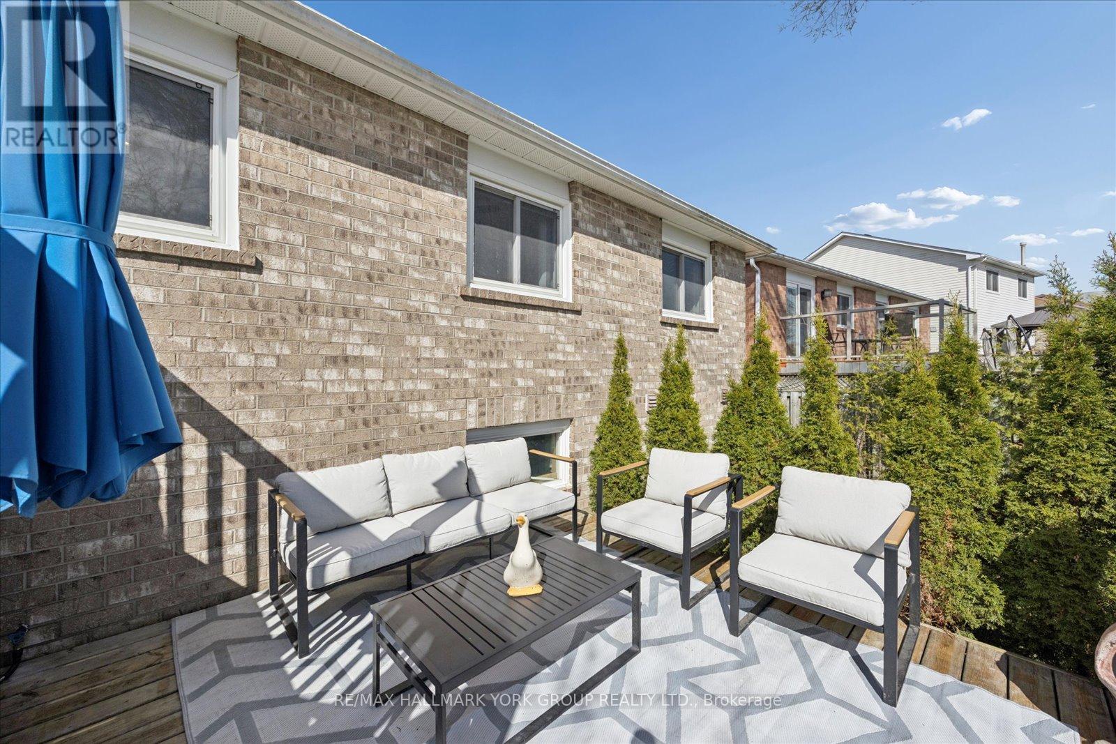 195 KING STREET - 35